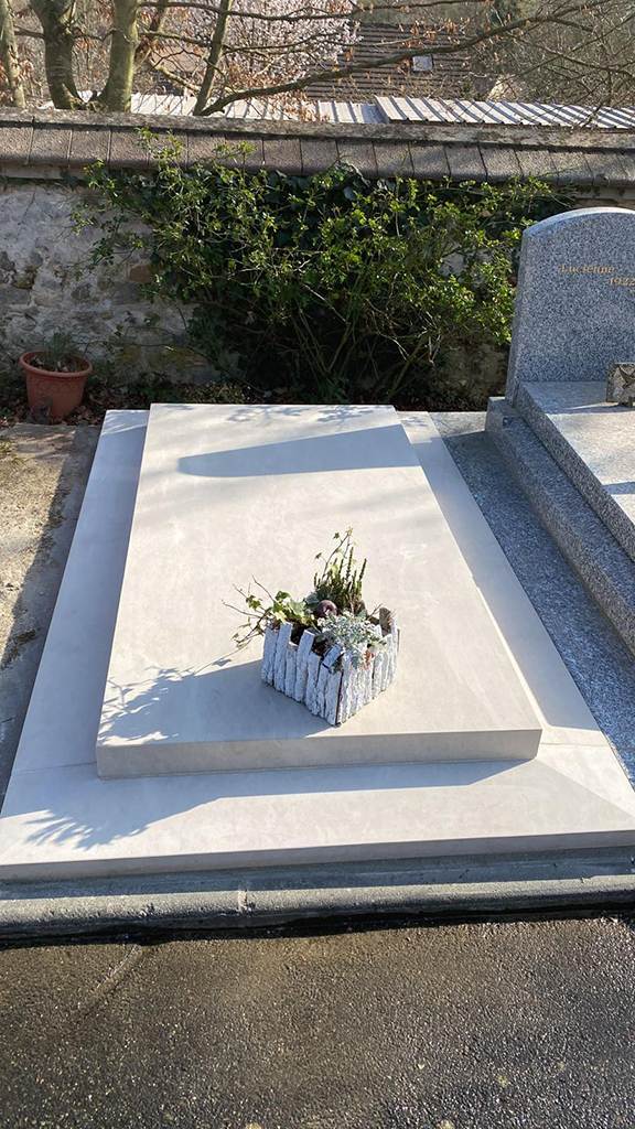 realisation monument 10